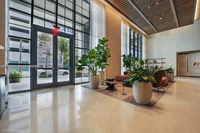 159 NE 6th St 4113, Miami, FL 33132