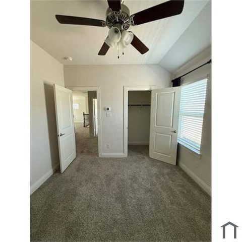 6033 Dandelion Drive, Aubrey, TX 76227