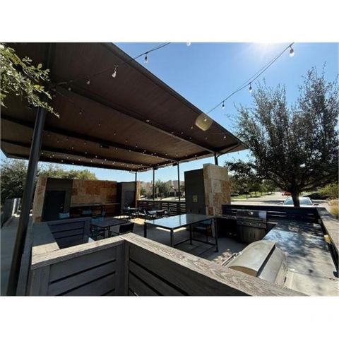 6033 Dandelion Drive, Aubrey, TX 76227