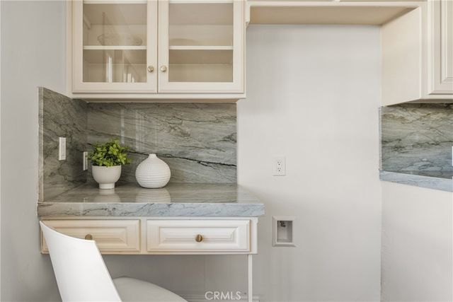 337 Vista Baya, Costa Mesa, CA 92627