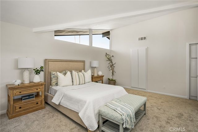 337 Vista Baya, Costa Mesa, CA 92627