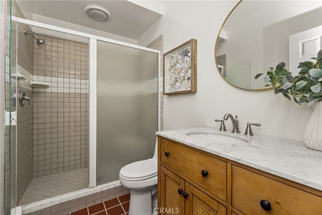 337 Vista Baya, Costa Mesa, CA 92627