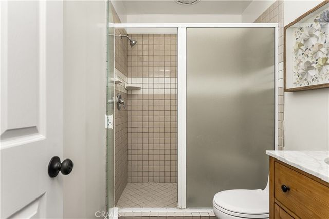 337 Vista Baya, Costa Mesa, CA 92627