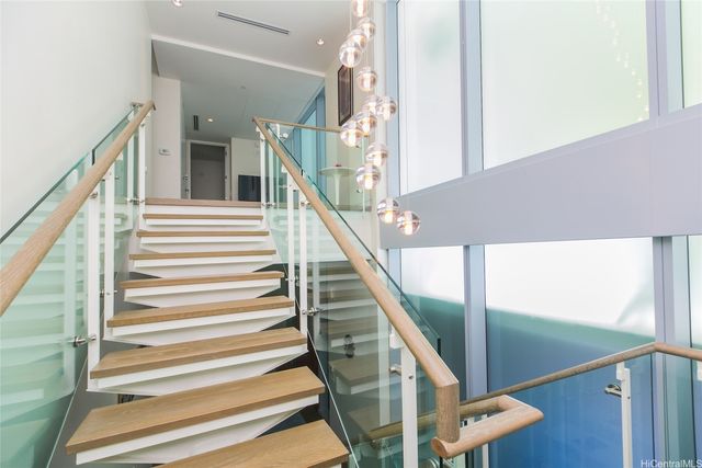 1118 Ala Moana Boulevard 2, Honolulu, HI 96814