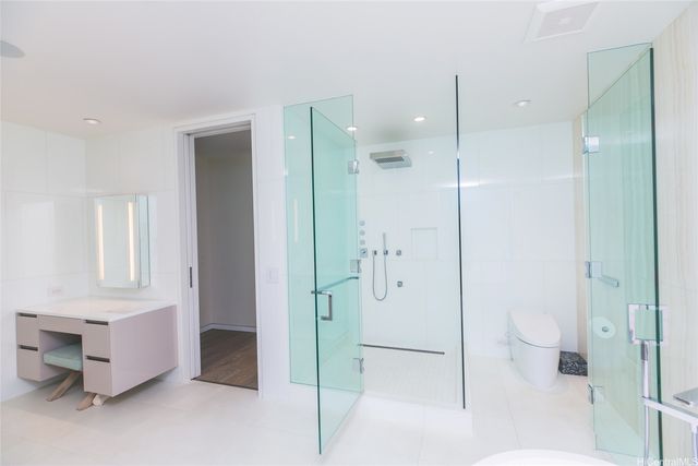 1118 Ala Moana Boulevard 2, Honolulu, HI 96814