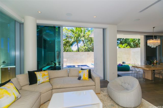 1118 Ala Moana Boulevard 2, Honolulu, HI 96814