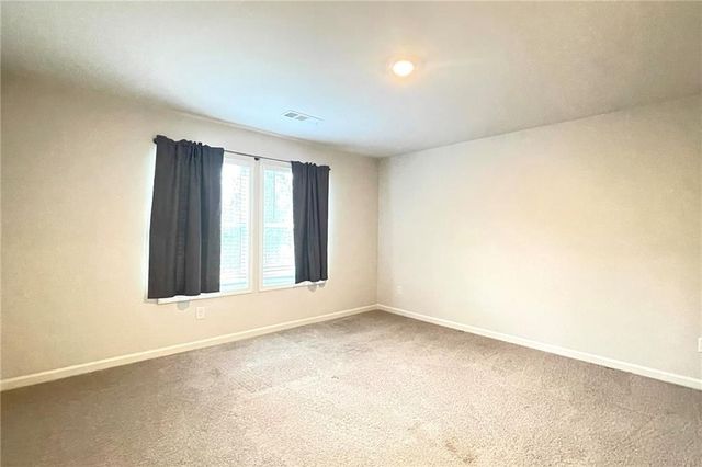 353 VISTA Lane, Woodstock, GA 30189