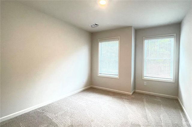 353 VISTA Lane, Woodstock, GA 30189