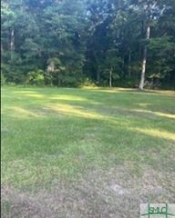 5329 May Road, Ellabell, GA 31308