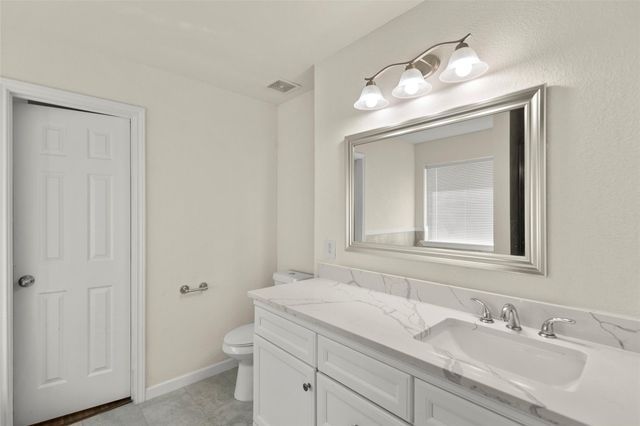 14106 Kinsbourne Lane, Houston, TX 77014