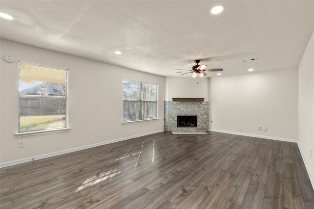 14106 Kinsbourne Lane, Houston, TX 77014