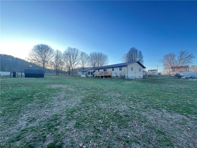 1715 South Street, Stockport, OH 43787