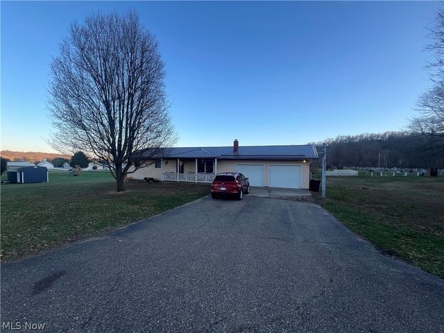 1715 South Street, Stockport, OH 43787