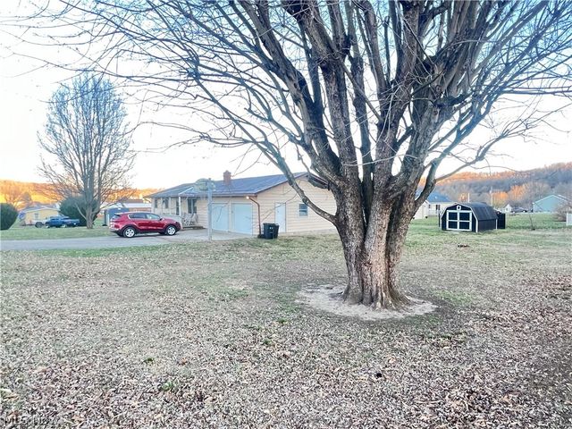 1715 South Street, Stockport, OH 43787