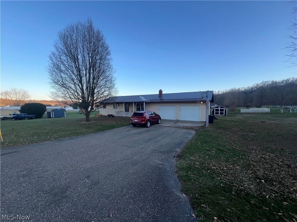 1715 South Street, Stockport, OH 43787