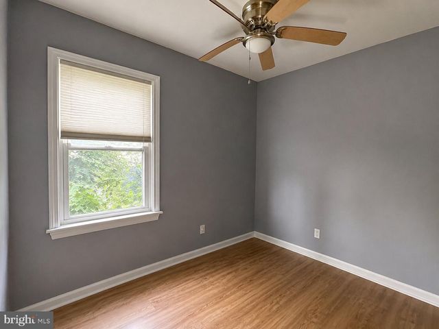 1546 N CAREY ST, Baltimore, MD 21217