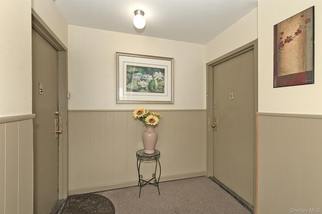 26 Richmond Boulevard 2A, Ronkonkoma, NY 11779