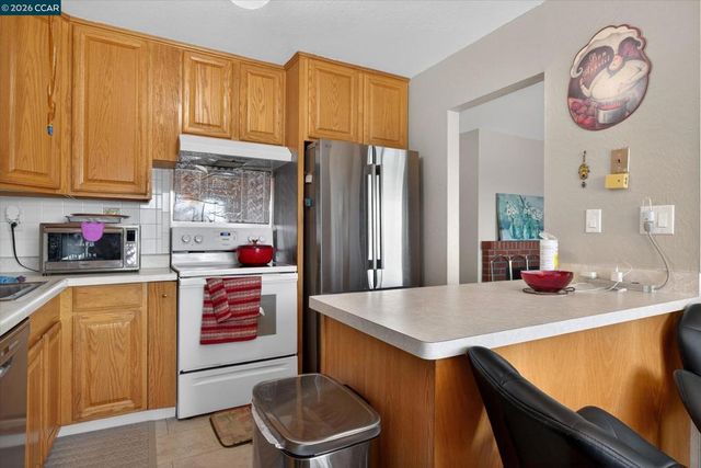 581 Price St, Daly City, CA 94014