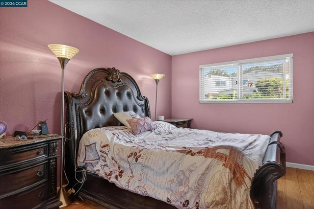 581 Price St, Daly City, CA 94014