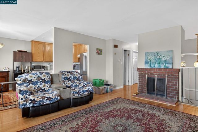 581 Price St, Daly City, CA 94014