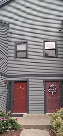 110 Dean 98, Taunton, MA 02780