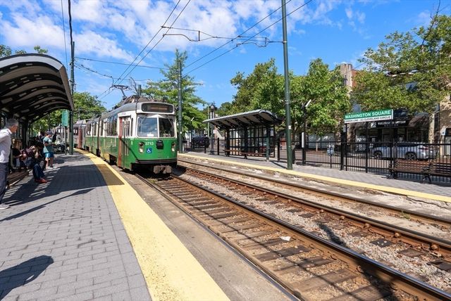 1600 Beacon St 902, Brookline, MA 02446