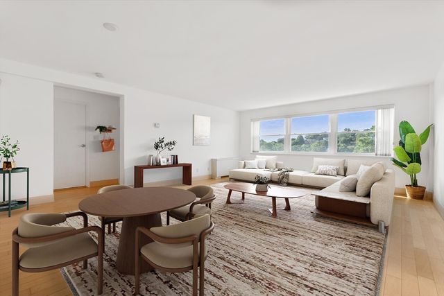 1600 Beacon St 902, Brookline, MA 02446