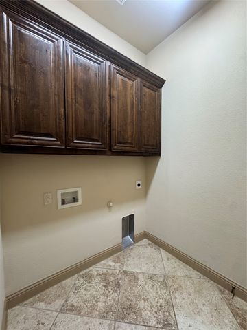 3136 Marble Falls Drive, Forney, TX 75126