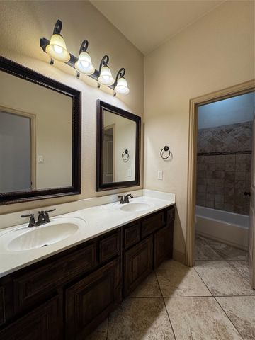 3136 Marble Falls Drive, Forney, TX 75126