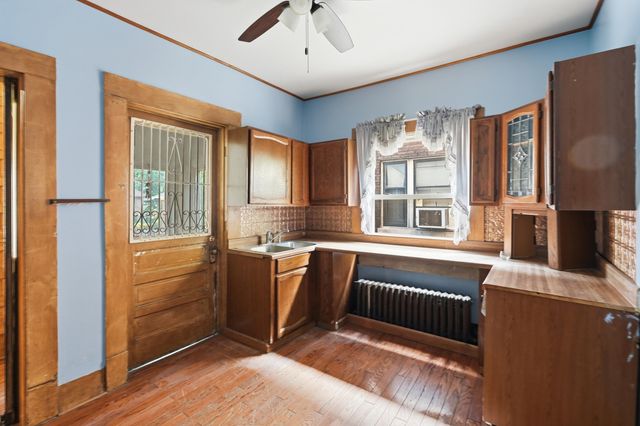 50 Highland Street, Hammond, IN 46320
