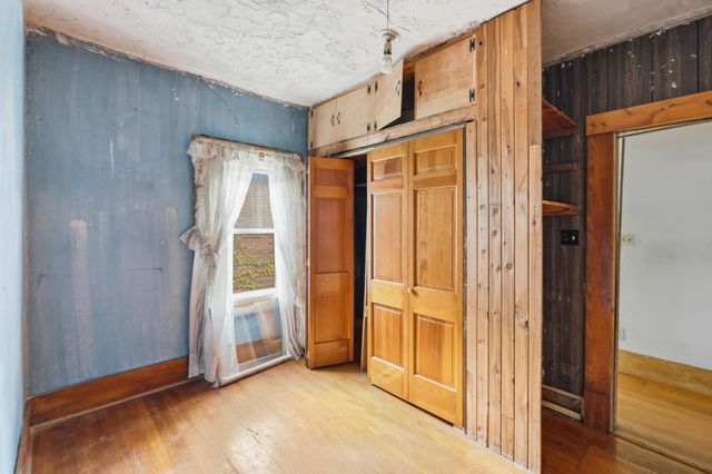 50 Highland Street, Hammond, IN 46320