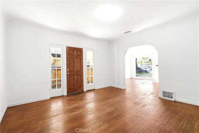 2625 N Arrowhead, San Bernardino, CA 92405