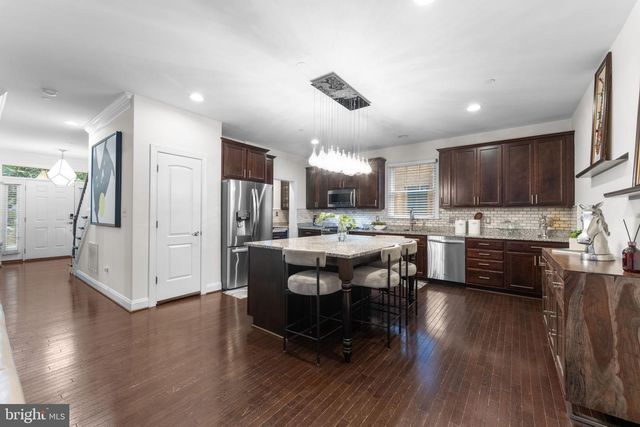 6006 NEW HAMPSHIRE AVE NE, Washington, DC 20011