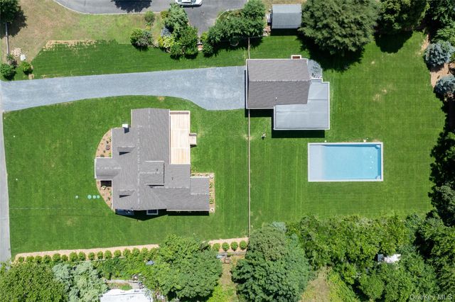 605 Cedar Drive, Southold, NY 11971