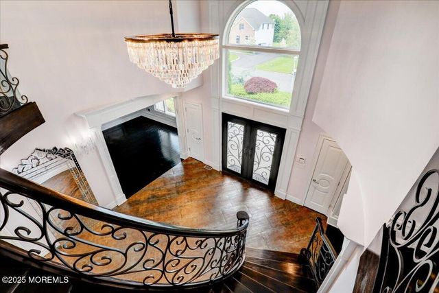 11 Hemingway Court, Morganville, NJ 07751