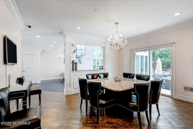 11 Hemingway Court, Morganville, NJ 07751