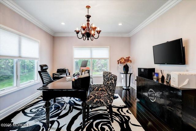 11 Hemingway Court, Morganville, NJ 07751