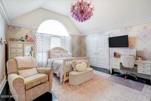 11 Hemingway Court, Morganville, NJ 07751