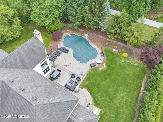 11 Hemingway Court, Morganville, NJ 07751