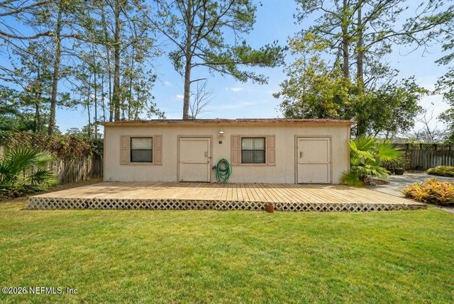 118 W CAMELOT Drive -, Palatka, FL 32177
