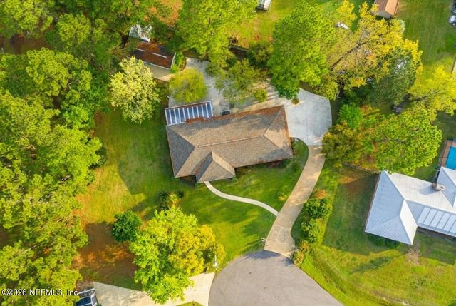 118 W CAMELOT Drive -, Palatka, FL 32177