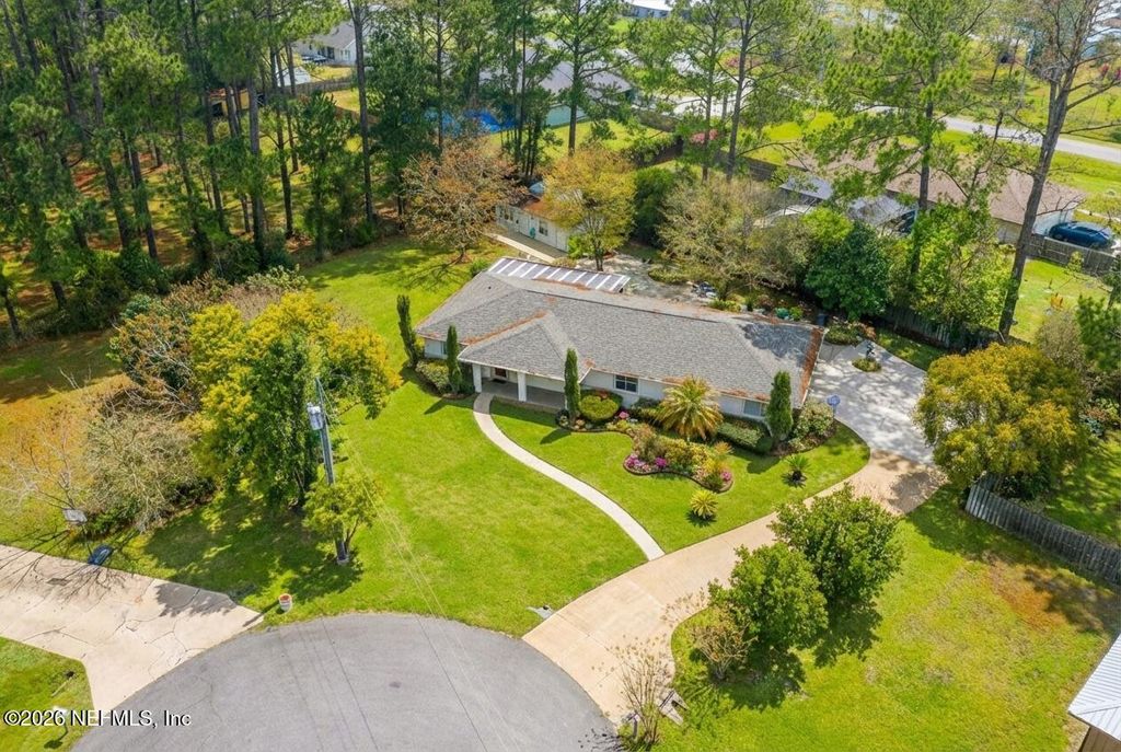 118 W CAMELOT Drive -, Palatka, FL 32177