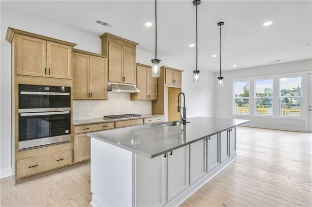 2613 Camphor Crossing 89, Smyrna, GA 30080