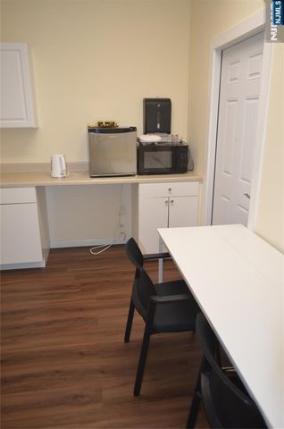 310 Main Street 2, West Orange, NJ 07052