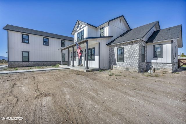 1409 Hunters Point Drive, Gardnerville, NV 89410