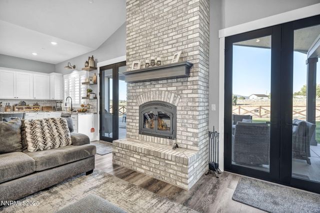 1409 Hunters Point Drive, Gardnerville, NV 89410