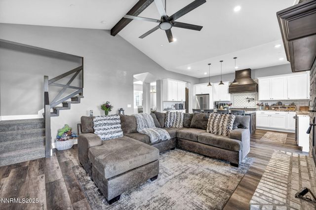 1409 Hunters Point Drive, Gardnerville, NV 89410