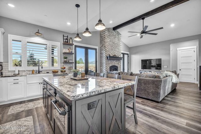 1409 Hunters Point Drive, Gardnerville, NV 89410