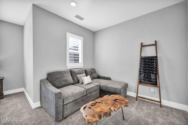 1409 Hunters Point Drive, Gardnerville, NV 89410