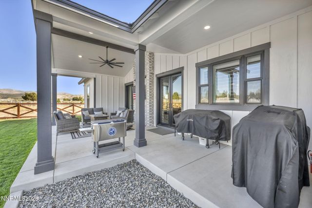 1409 Hunters Point Drive, Gardnerville, NV 89410